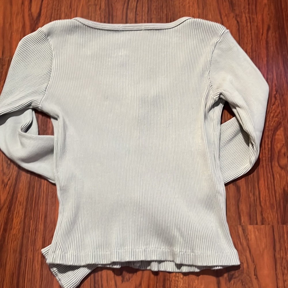 Long Sleeve - Picture 2 of 3